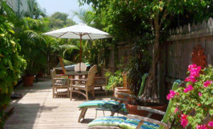 Grand Guesthouse patio